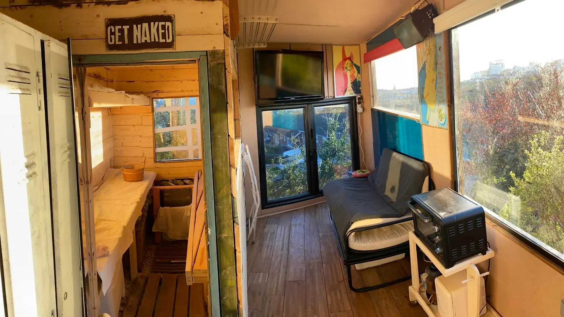 Two Top Central Unique Artisan Beach Studios - Also Separate Spa Cabin 브라이턴 아파트